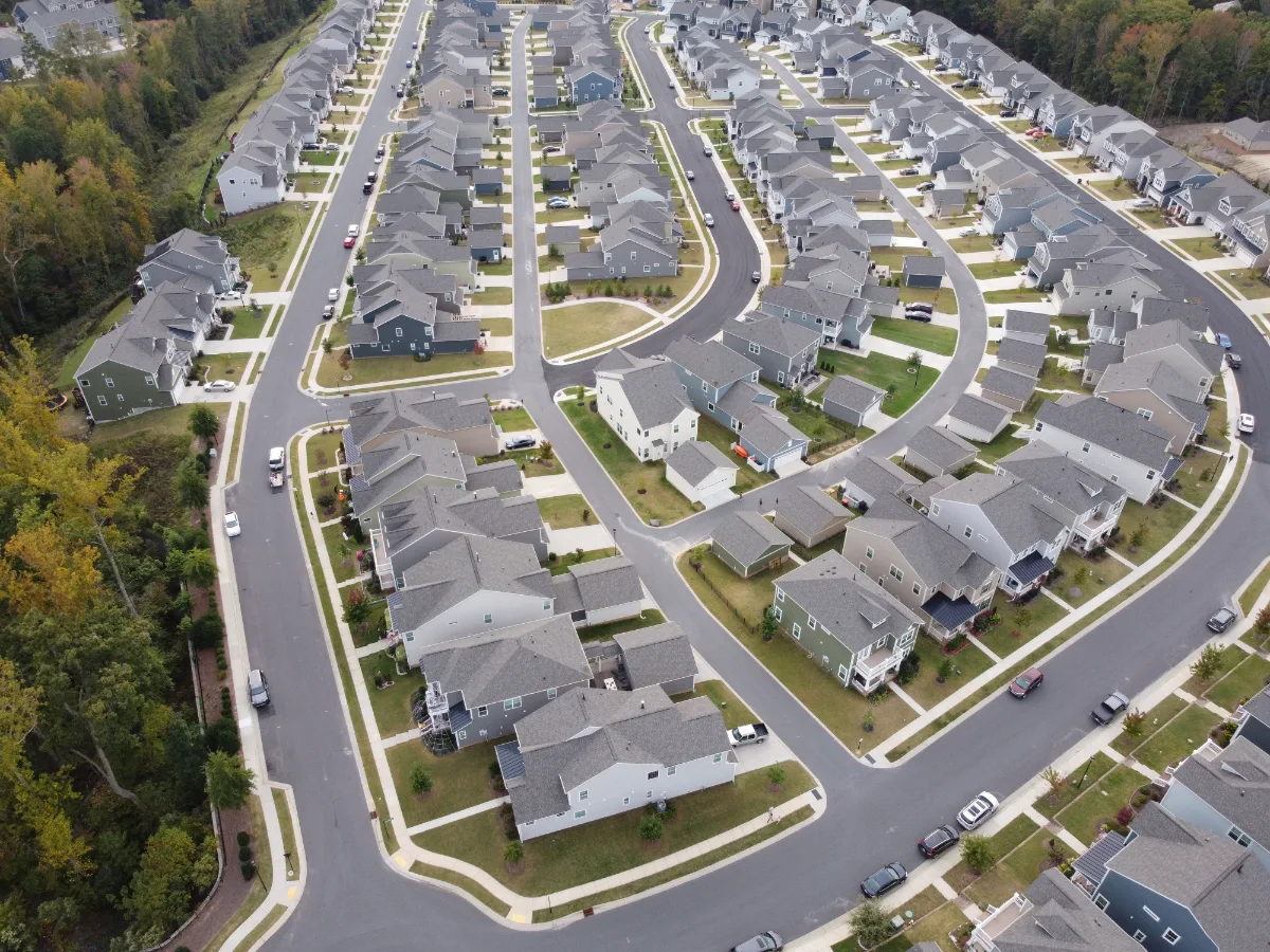 Family-friendly neighborhoods near Fort Stewart GA with homes for buyers